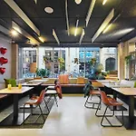 Moxy Paris Bastille