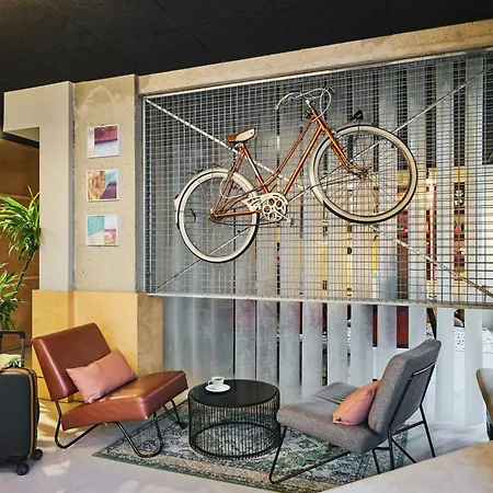 Moxy Bastille Hotel Parigi