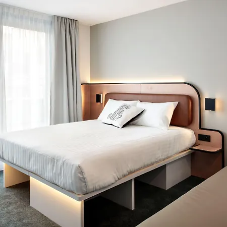 Moxy Bastille 3* Parigi