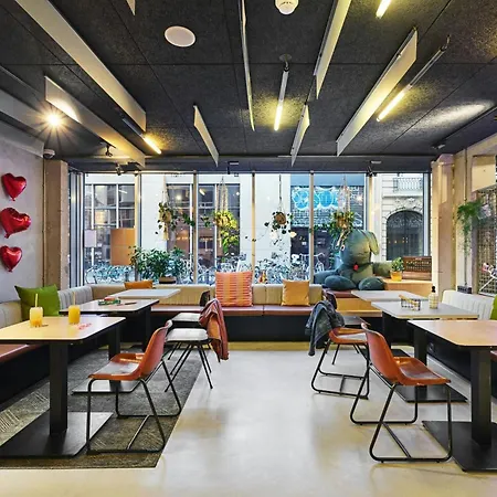 Moxy Bastille Hotel Parigi