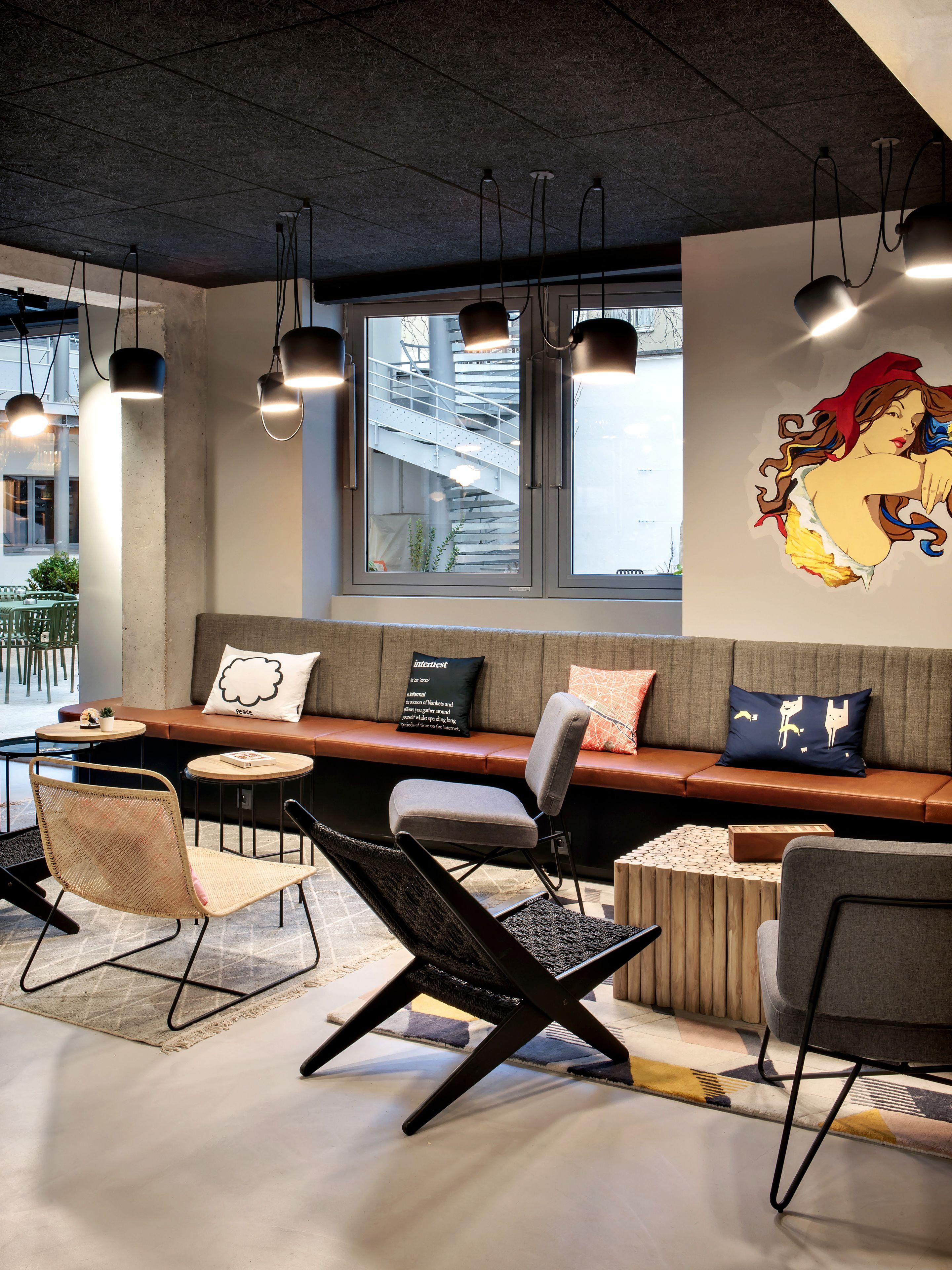 Hotel Moxy Bastille 3*