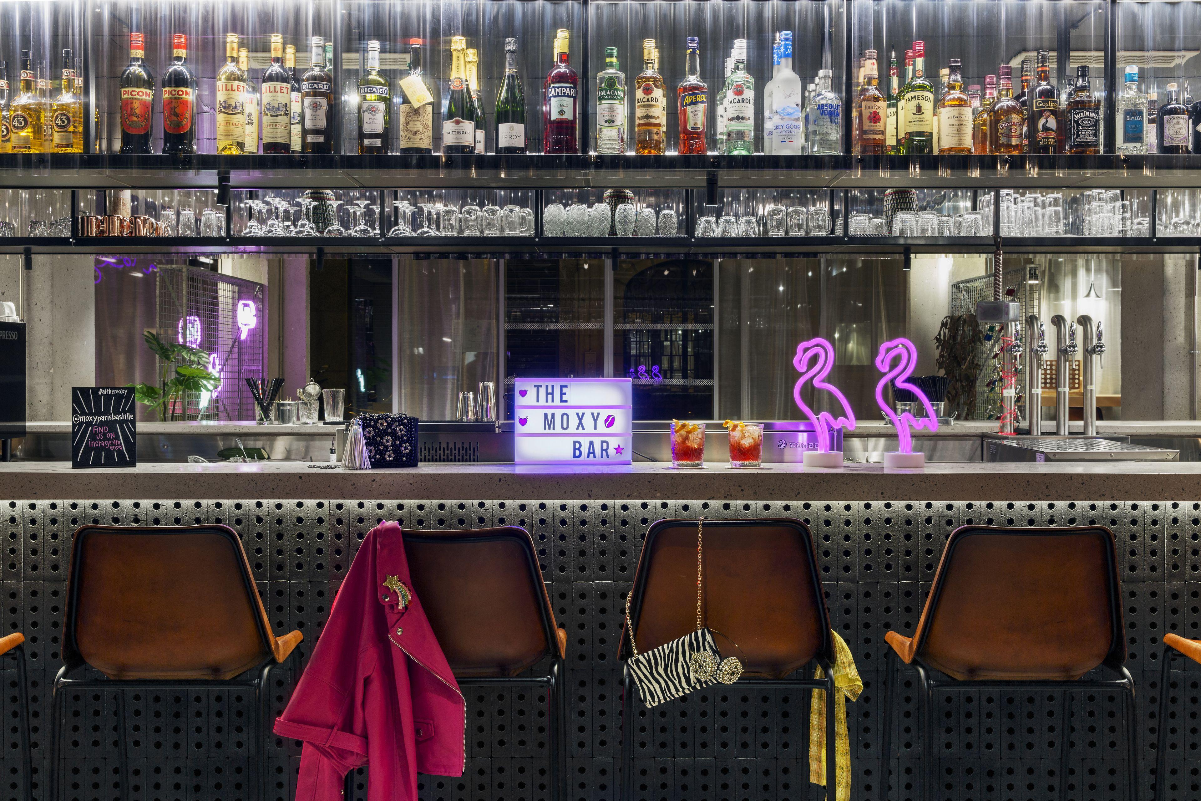 Moxy Bastille 3*